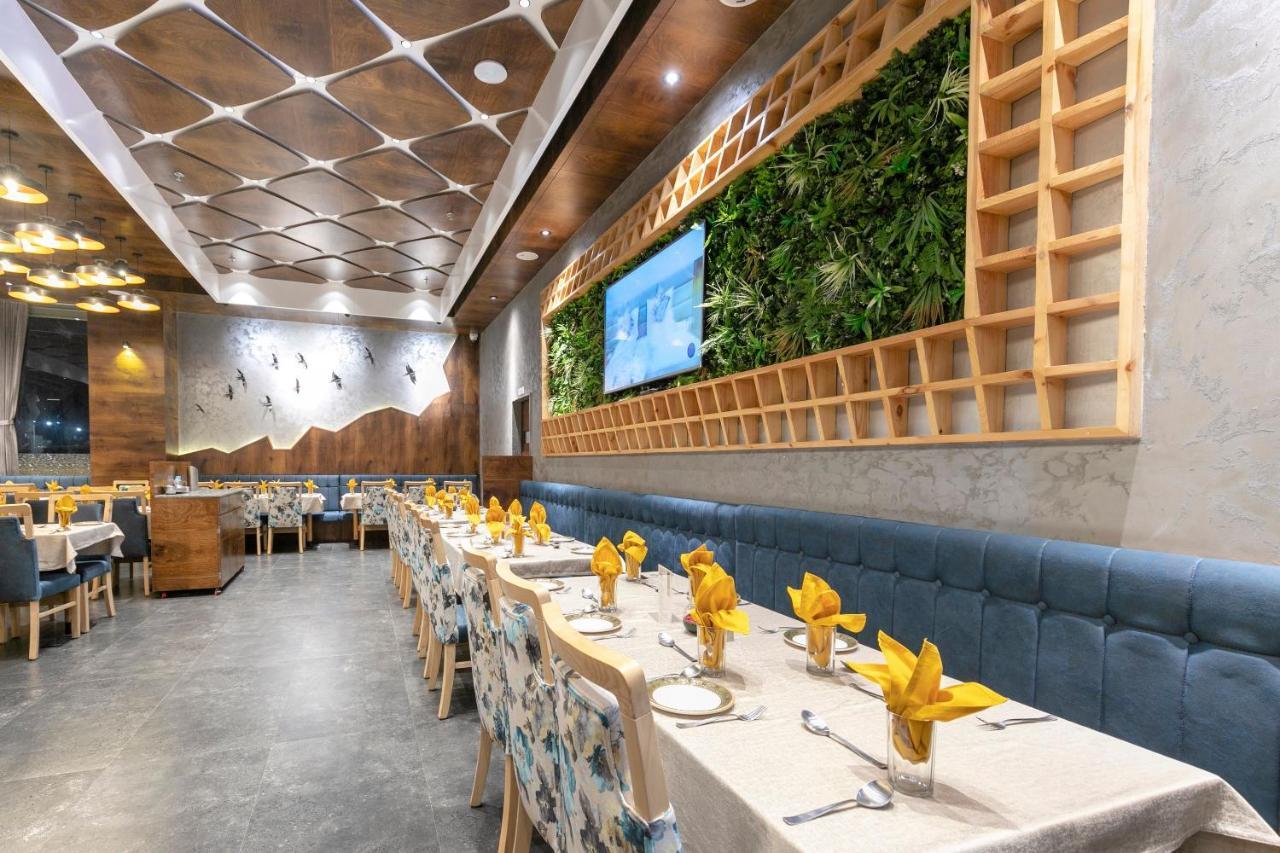 אחמדאבאד Hotel Silvera Grand מראה חיצוני תמונה