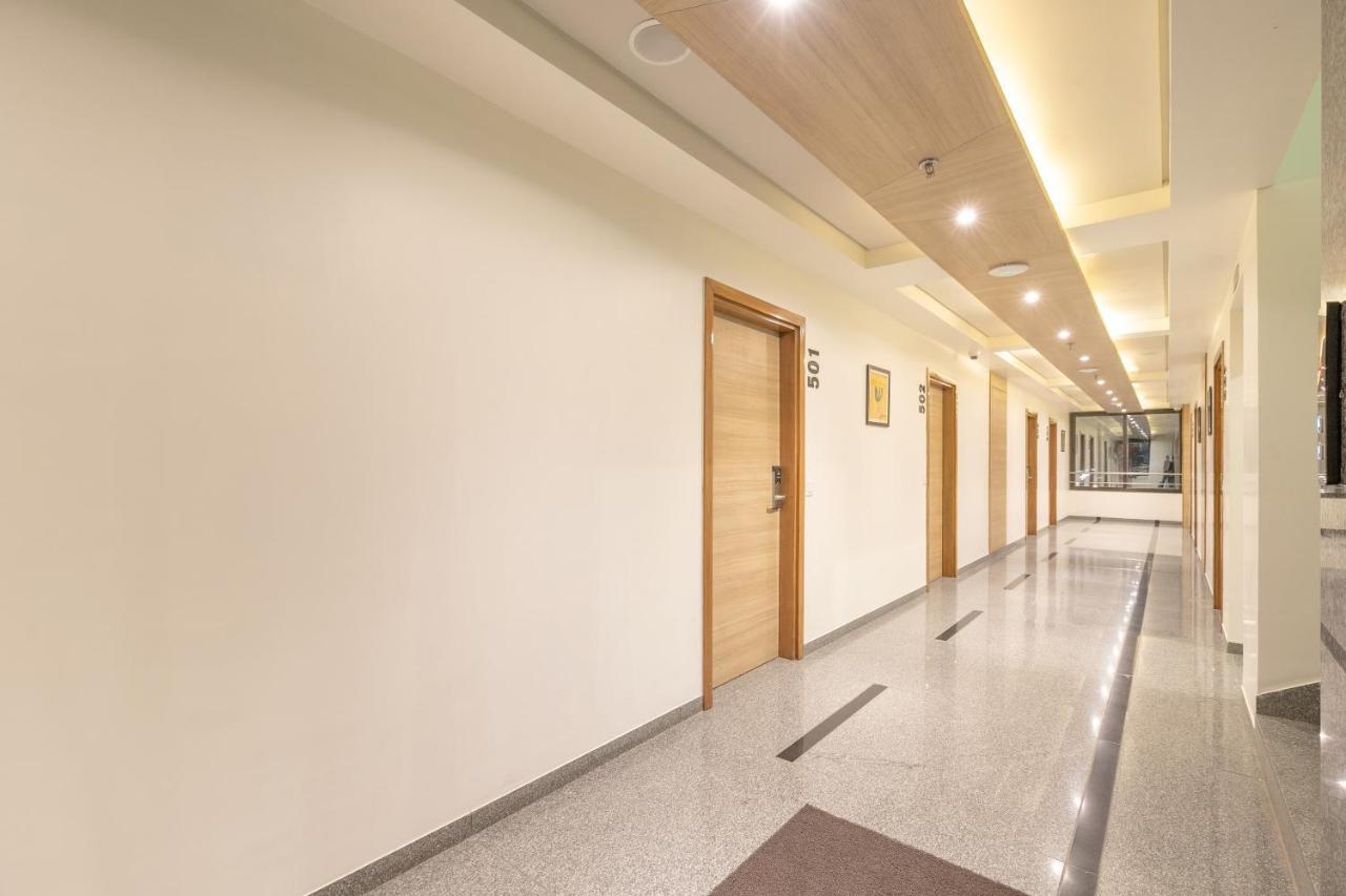 אחמדאבאד Hotel Silvera Grand מראה חיצוני תמונה